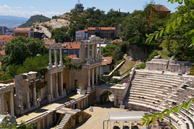Guest Rooms Super Center Plovdiv Perfect Location Esterno foto